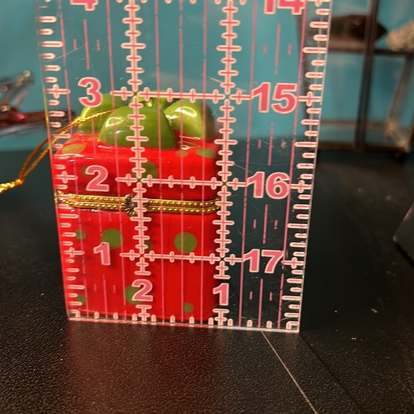 Holiday Gift Red Hinged Trinket Box - Picture 2 of 6